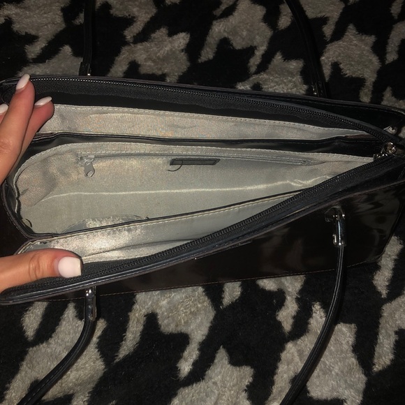 Beijo Purse - Picture 4 of 5